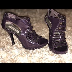 Steve Madden sexy heels.